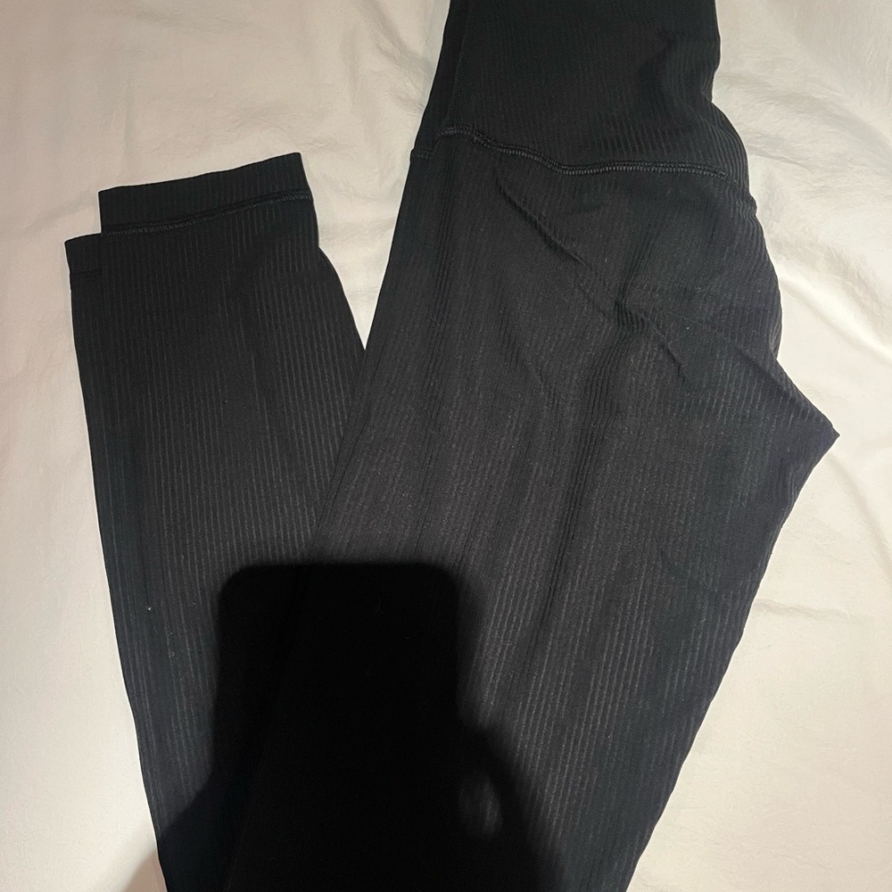 Lululemon Align Ribbed Black Leggings 25” size US 2